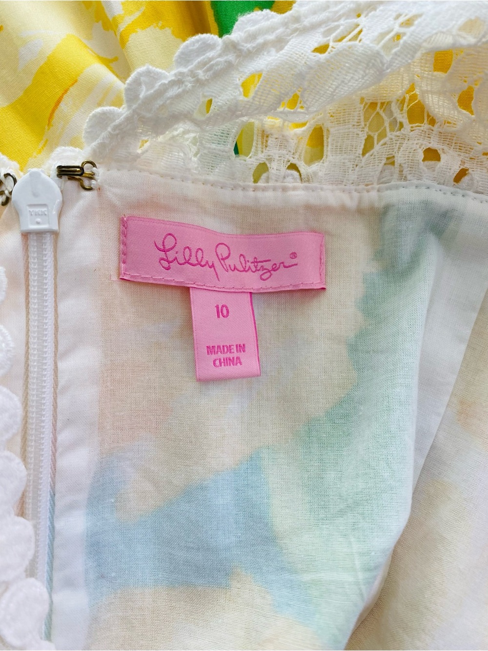 Lilly Pulitzer women’s lemon impression crochet dress size 10 pockets - Picture 5 of 5